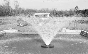 mechanical pond aeration
